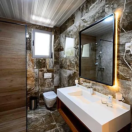 G Star Hotel 4*